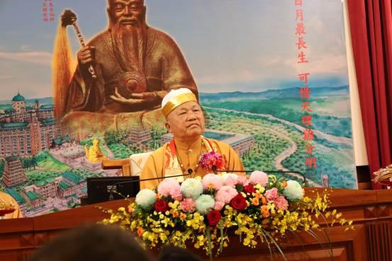 一張含有 神殿, 雕像, 禪師, 人員 的圖片

AI 產生的內容可能不正確。
